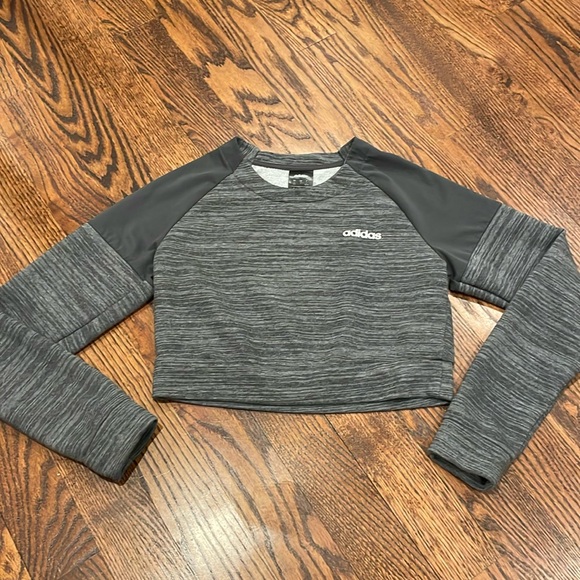 Adidas sz S Climalite Xpressive cropped sweatshirt space age gray mesh shoulders - Picture 2 of 10
